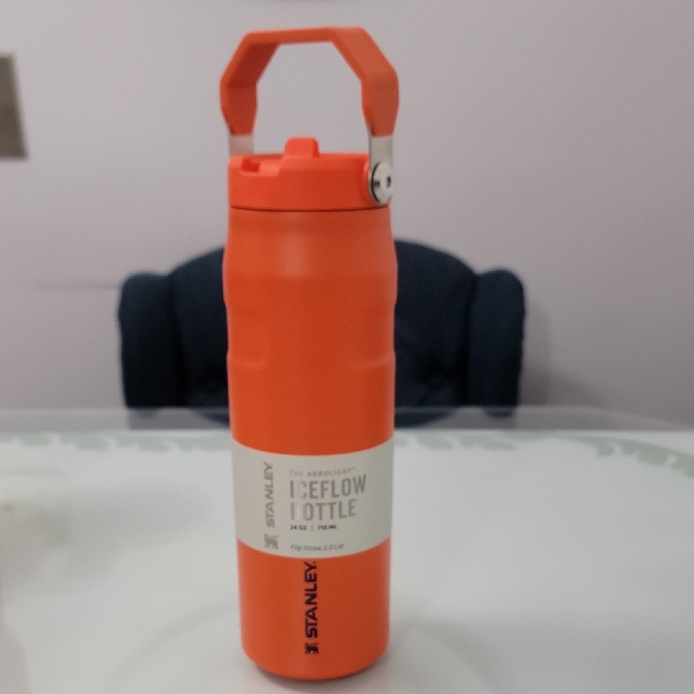 Stanley IceFlow Bottle in Bold Orange